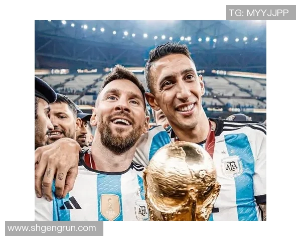 足球球星尴尬瞬间大集合 看看这些意外场面如何让球员们陷入困境